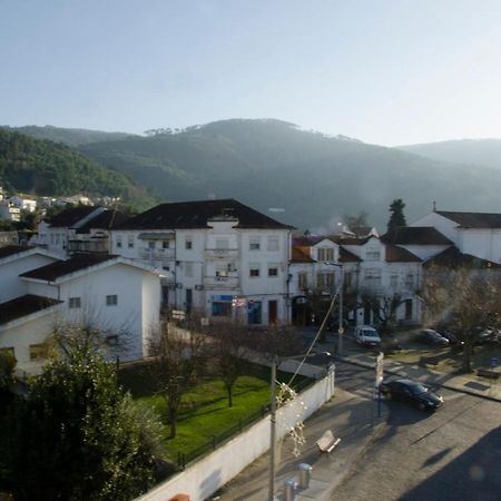 דירות לאוסה Casa Do Relogio מראה חיצוני תמונה